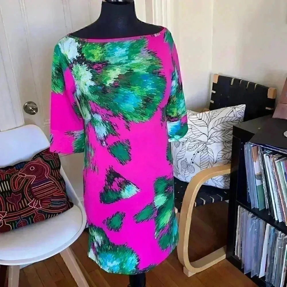 Vfish Gemstone illusion body con dress S NWT